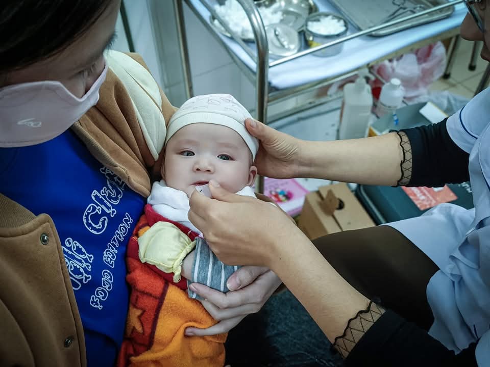 BYT Bo-sung-vaccine-rota-chuong-trinh-tiem-chung-mo-rong